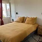 Grand Appartement Renove Au Coeur De Royan